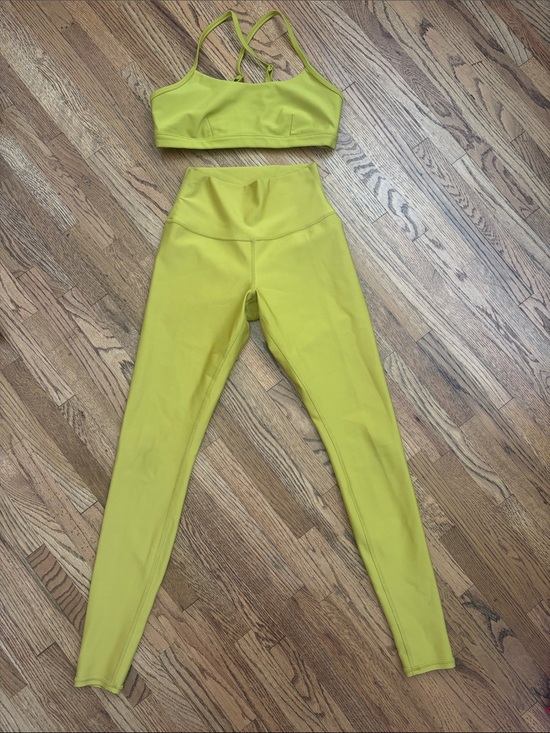 ALO Yoga Pants - ALO Yoga Matching Set - Lime